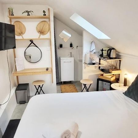 Chambre - Bed & Breakfast - Plage 50M - Residence Сен-Мало Екстер'єр фото